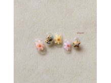 シルニー リム(Silny rim)/アシンメトリーニュアンスネイル