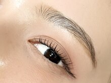 ＊抗菌タイプのフラットラッシュ、セーブル毛を全てのメニューに導入＊