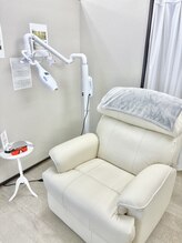 ホワイトニングショップ 山口店/フカフカのイスでリラックス♪