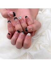 エスパルティール(Spartir)/チーク×フレンチネイル