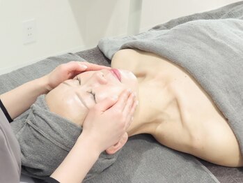 ジュノン 四ツ谷店(junon)の写真/【シワ改善・たるみ改善】最新4D小顔機器で集中エイジングケア！お顔の引き締め効果あり！