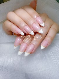 フレンチネイル