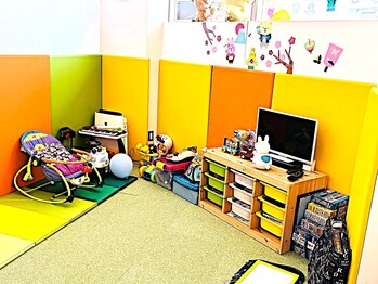 リゼラアンドコー 川越南古谷店/キッズルームあり