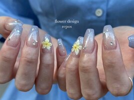 ハイビスカスネイル¥8800