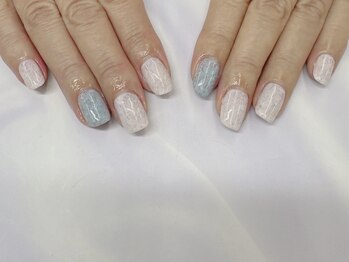 ハニービービー(Honey Bee Bee)/ニットネイル