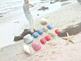 うるうるニュアンスカラーネイル