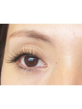 ボリュームのある目元にしたい