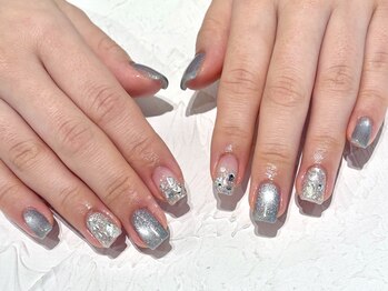 ワールド ビューティ ヴィヴァルト 宝塚店(WORLD BEAUTY VIVALTO)/マグネットネイル/ホログラム