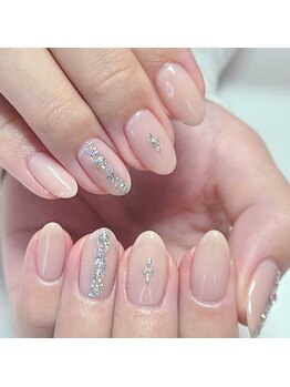 ネイルアンドまつげエクステ専門サロン スリー(THREE)/きれいめデザイン