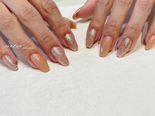 ネイルサロン イントゥ(into_)/ワンカラー×ラメ