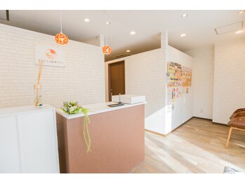 サンテラス整体サロン 太田川店/明るい店内！