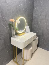 リリー(LILLY)/内観