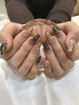 エスフィーネイルサロン ブリーユ(Esfy nailsalon Brille)/ラメグラ