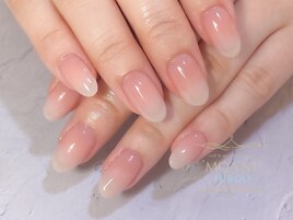 マオジェル花びらネイル