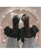 セブンティーン(Seventeen)/サイド編み込みポニー