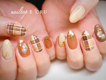 ネイルトップエクル(nail top E CRU)/チェックネイル