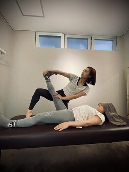 全力ストレッチ 学芸大学店/MIU