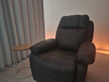 ハンドスパフウ 江南店(HAND SPA fuu..)の雰囲気（ふかふかなチェアでうけるドライヘッドスパパは心地よさ◎）