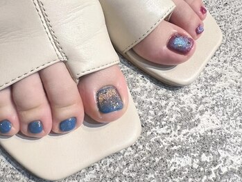 ノラ ミナミアオヤマ(NORA MINAMIAOYAMA)/人気のバイカラーマグネット