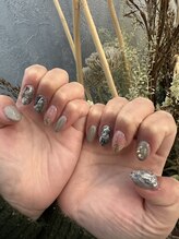 プルメリアドット(Plumeria.)/ニュアンスマーブルネイル