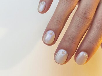 アイネイルズ 梅田店(I nails)/パールホワイトワンカラー¥9700