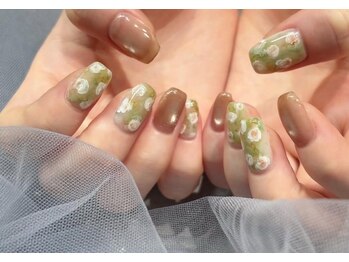 ネイルアンドアイラッシュスタジオ シュシュ(chouchou)/手書き花柄ニュアンス得意マグ