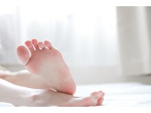 サマーシーズン前にフットケア、フットジェルで足元に自信を♪