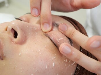 サバーイ サバーイ(SABAHI SABAHI)/目元のアプローチも可能★