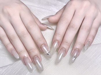 ナオミ 新宿店(Naomi)/オーロラ・新宿ネイル・長さだし