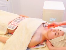 TMサロン 赤坂/背中/わき肉/お腹同時ケア