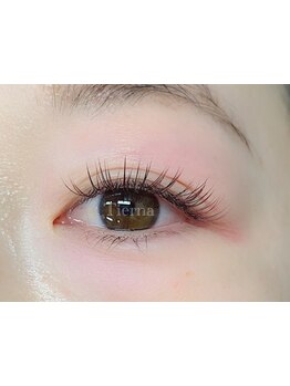 特別な日に合う華やかな目元にしたい