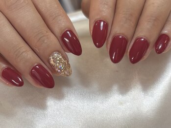 マラマネイル(Malama Nail)/赤ネイル×秋カラー×ゴールド