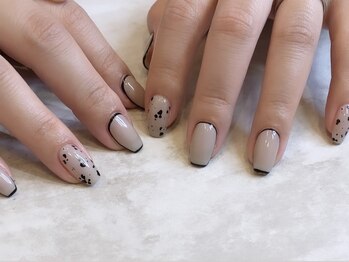 リッシュ(RICHE)/ダルメシアンネイル