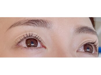 アイラッシュ エヌ(eyelash eNu)/ケラチンパリジェンヌリフト