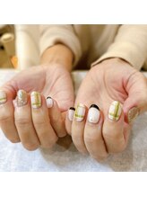 フチュール(futur)/デザイン定額をアレンジ(*^^*)