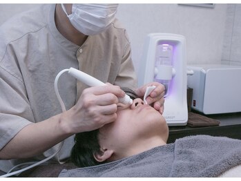 メンズレオ(Men’s Leo)/毛穴ハイドロピーリング【鼻】