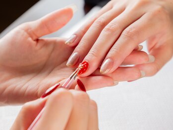 セプトネイル SEPT NAIL 草津店の写真/《シンプルジェル¥4400》ご新規様¥500割引！ケア感覚でジェルを楽しみたい方に◎パラジェル無料特典あり！
