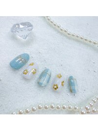 Trend 透明感ブルー