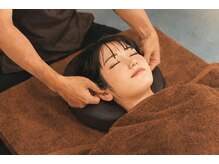 寝不足、頭痛、ストレス緩和にオイルネック＋ヘッドスパ