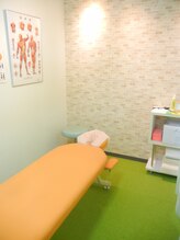 千葉リーフ整体院 稲葉カイロプラクティックセンター/施術スペース２