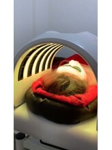 シャングリラ(Shangri-la)/特殊光線療法LEDフェイスドーム