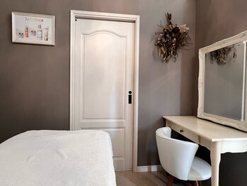 レポス トータルビューティサロン(Repos)