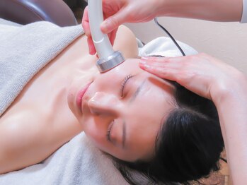 ブルーオンピンク(BLUEonPINK)/美顔器ケア