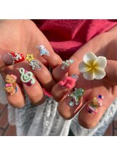 ナカタねいる/【リリカ】派手カワネイル♪