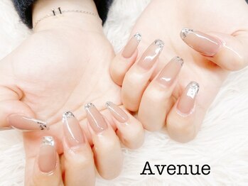アベニュー(Avenue)の写真/当日予約OK!パラジェル/フィルイン導入♪カラー300色以上★周りと差がつく上品&旬デザインを豊富にご用意◎