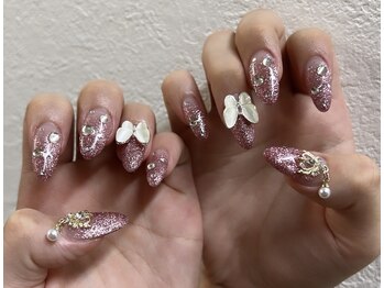 ジェイノヴァール(Jnovart)/