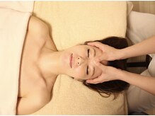 スークス(Sucus)/顔ツボで眼精疲労スッキリ！