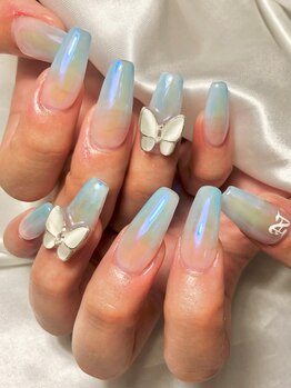 ナナズネイル(NANA'sNail ～Fuusy Beauty～)の写真/スカルプチュアにトライ！指先を美しく見せる形やデザインをご提案☆トラブルや悩みにとことん付き合います