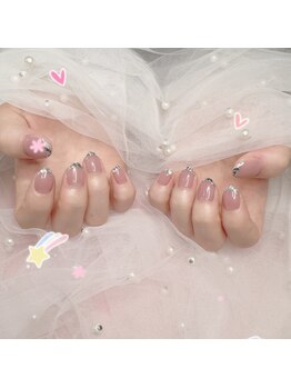 ブリー(Brille)/ガラスフレンチネイル