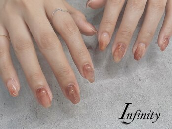 インフィニティ なんば店(Infinity)の写真/オフ無料♪ワンカラー¥3800/フレンチ/シンプルアート¥4500☆オフィスでも使えるアートをご提案☆